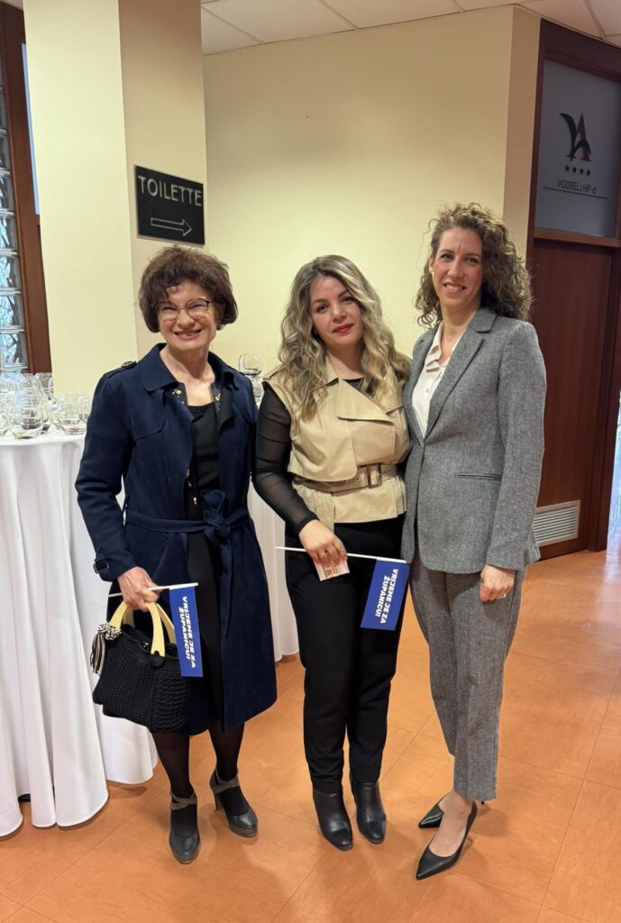Mirjana Semenić Rutko, Tamara Kalistović, Katarina Šarkić